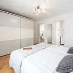Anita, Villa *