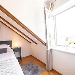 Anita, Villa